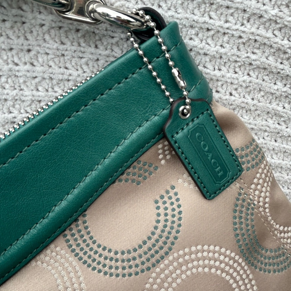 Coach Ashley Opt Art Hippie Tan/Green Convertible Crossbody - Picture 3 of 12